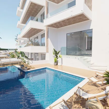 Sirines Luxury & Spa- Adults Only העיירה רתימנו